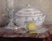 贝尔特 摩里索特 : Tureen and Apple